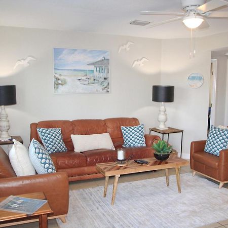 Naples Park Oasis - Cozy Two Bedroom Apartment 外观 照片