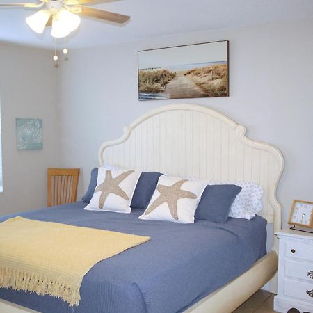 Naples Park Oasis - Cozy Two Bedroom Apartment 外观 照片